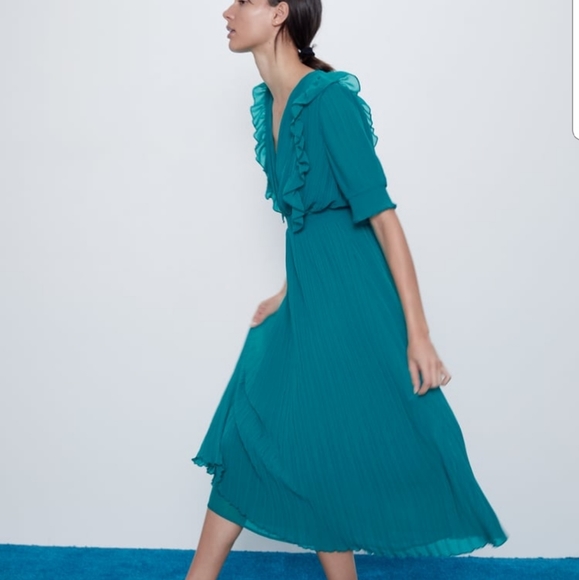 ZARA Pleated Emerald Dress Sz XS - Picture 4 of 7